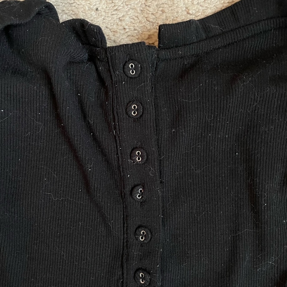 Kittenish black bodysuit - Picture 2 of 3